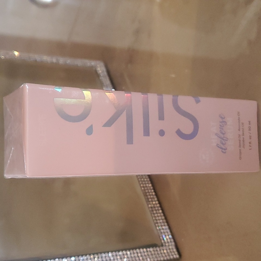 **SALE**Heat Defense Serum
